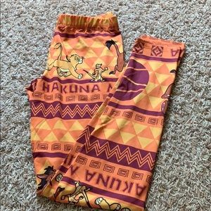 Lion King leggings!